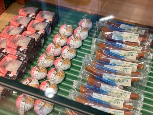 若あゆなどの焼き菓子
