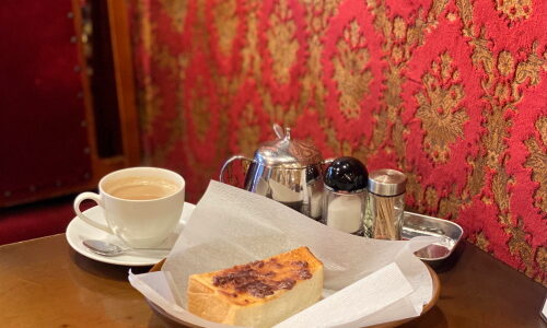 天下茶屋『喫茶ナポレオン』純喫茶をそのまま再生！豪奢な店内でお値打ちモーニング