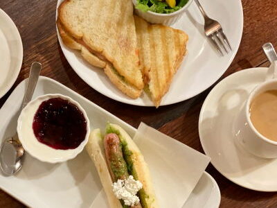 神戸『コーヒーハウス井戸』山小屋風おしゃれ喫茶店