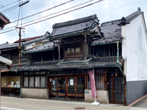 つちや俵町本店の外観