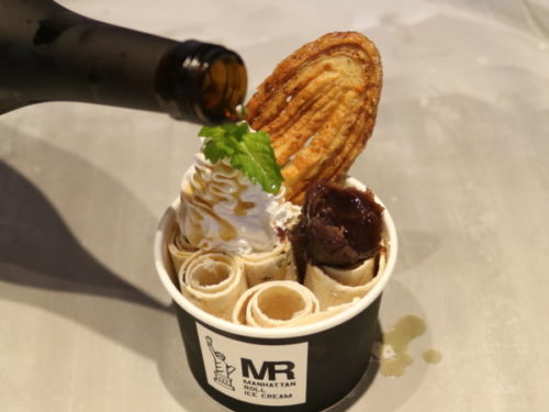 名古屋 大須 ロールアイス専門店 ３店食べ比べフワロールアイス マンハッタン ローリーズ値段は メニューは おいしいなごや