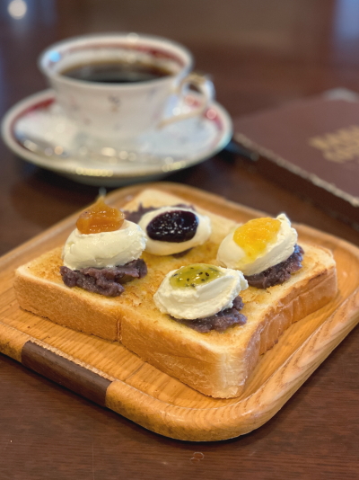 KAKO柳橋店のシャンティルージュスペシャルトーストのモーニング