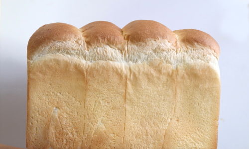 天然酵母食パンは一日限定30本！『つばめパン＆ミルク』北区サクマチ商店街に！あんトーストのモーニングも！
