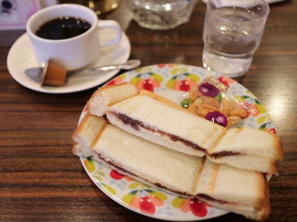 名古屋名物 小倉トースト をモーニングでお値打ちに 地元グルメライターおすすめ10選 おいしいなごや