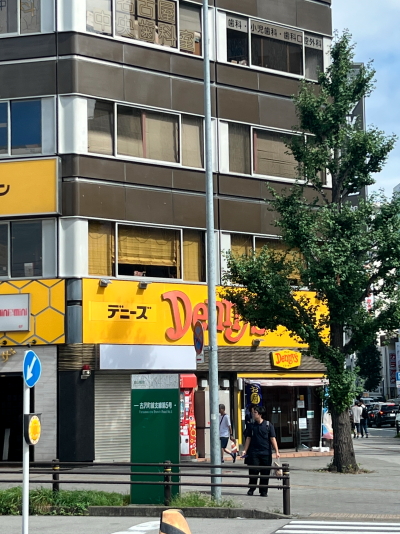デニーズ 金山駅前店 外観
