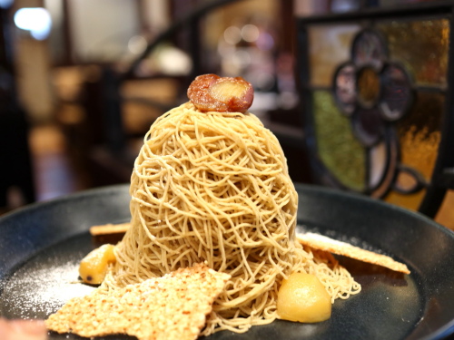 カフェタナカの絞りたてモンブラン栗つむぎ