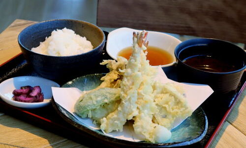 熱田神宮『天ぷら松月』名鉄神宮前ミュープラットで揚げたて絶品天ぷら定食が安い！