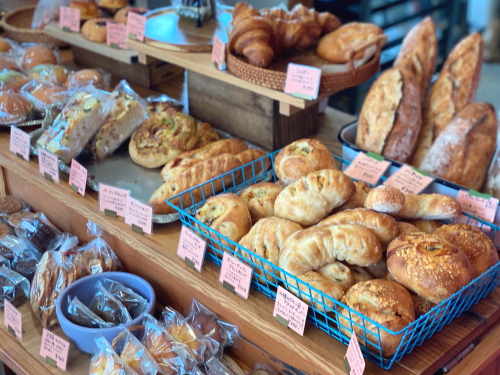 国産小麦と自家製酵母で作られたhobo bakeryのパン