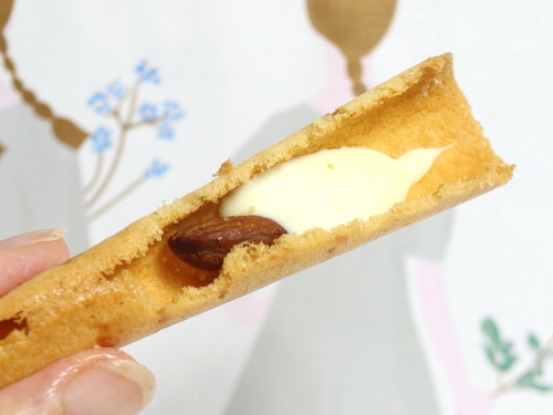 タルティンブーケ 断面とクリーム